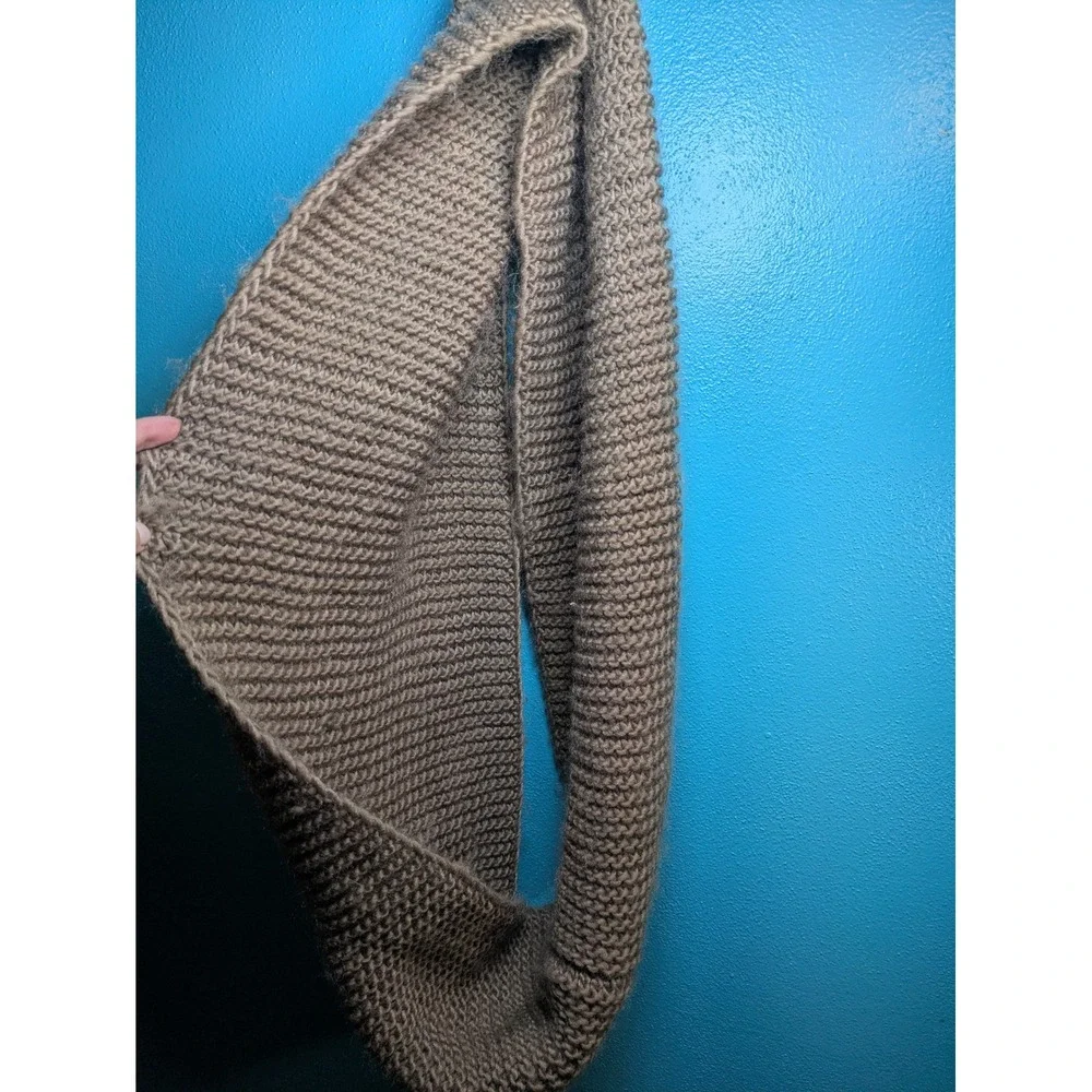 Five Below Taupe Brown Knit Infinity Scarf Circle Neck Warmer One Size